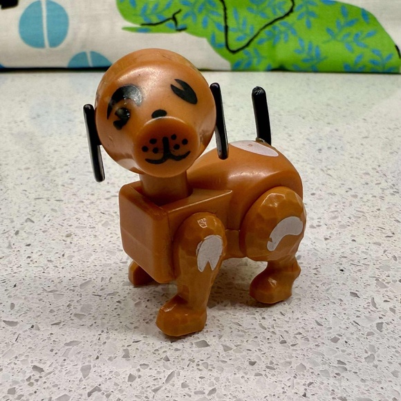 VINTAGE FISHER-PRICE LITTLE PEOPLE FARM PIECES - Picture 8 of 11